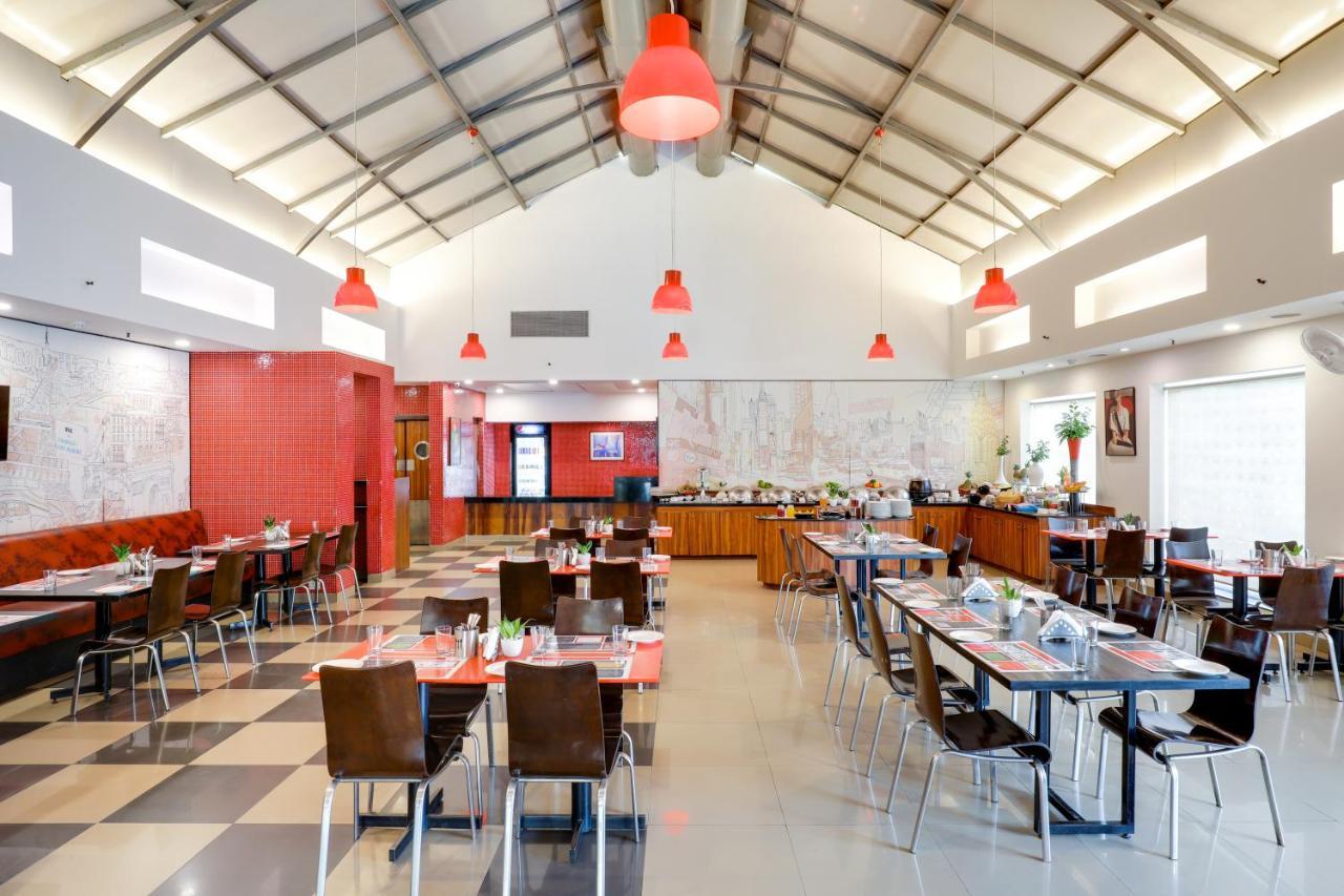 Red Fox By Lemon Tree Hotels, East Delhi Exterior foto