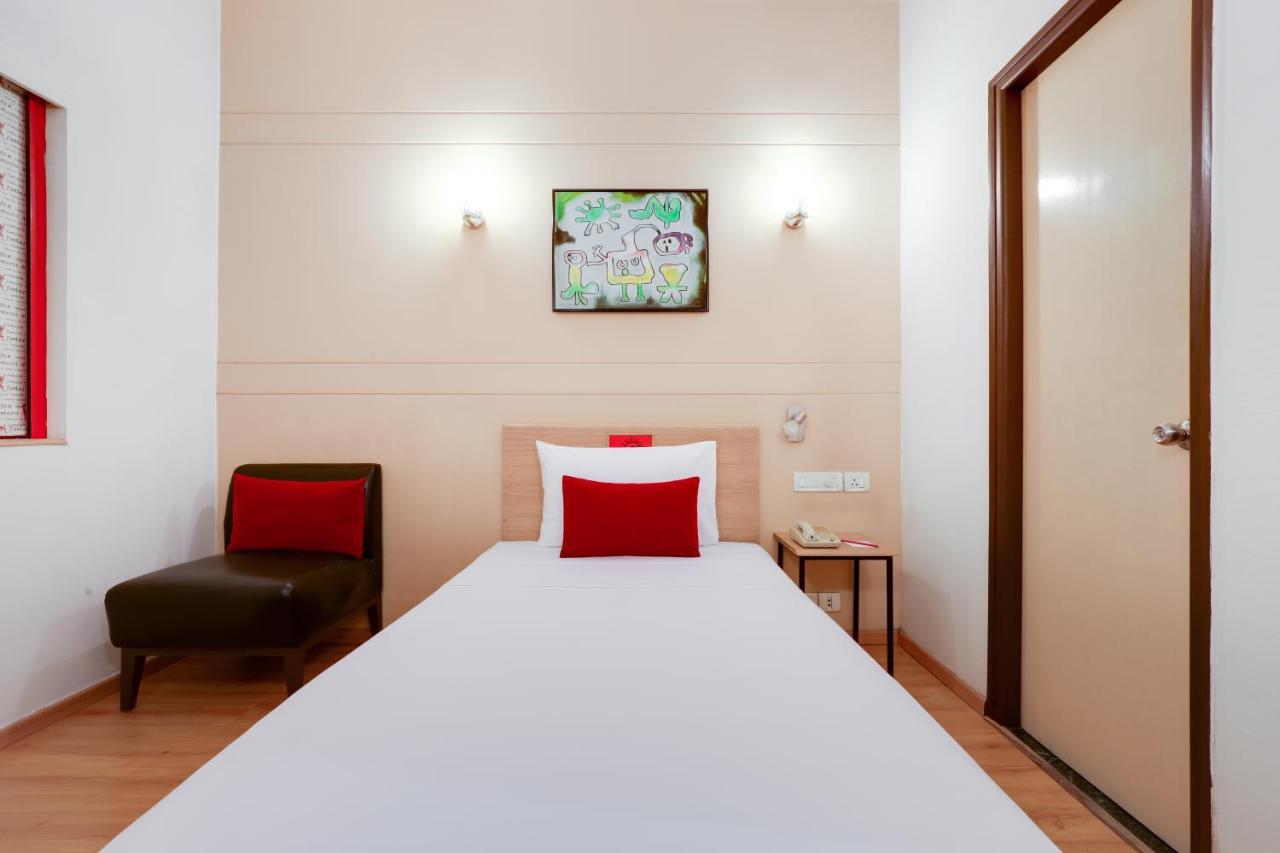 Red Fox By Lemon Tree Hotels, East Delhi Exterior foto